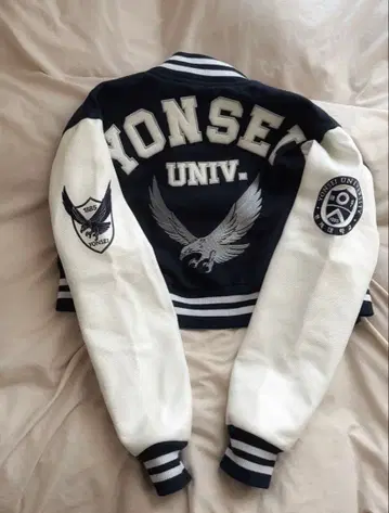 연세대학교 바시티 자켓