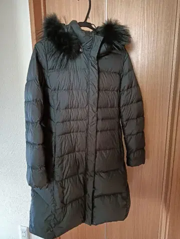 다운 코트 L 사이즈 블랙 후드 탈부착 가능 홈 클리닝 가능