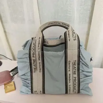 하자품 새상품급 THEATRE PRODUCTS 프릴 숄더백