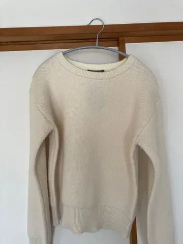 유나이티드 애로우즈 니트 아이보리