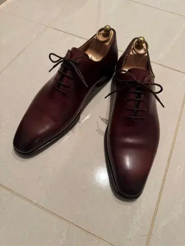 MAGNNANI 마그나니 홀컷 40