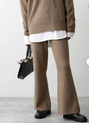 SLOBE IENA 에어리 니트 팬츠