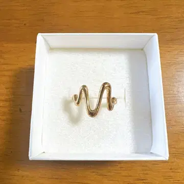 Jouete 쥬에테 물결 웨이브 디자인 골드링 11호