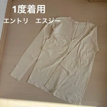 ENTRY SG. 코튼 100% V넥 긴팔 T셔츠 M 사이즈