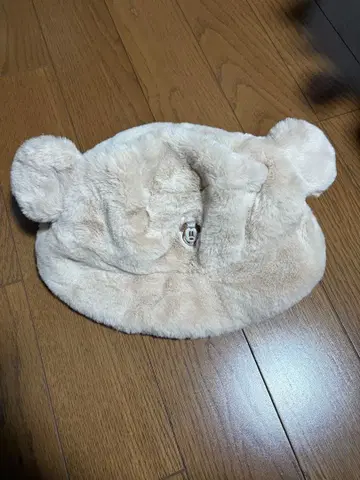 디즈니 퍼 버킷햇 베이지