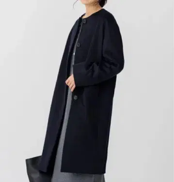 새상품급 23구 울 캐시미어 비버 코트 노카라 코트 네이비 38