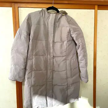 후드 부착 다운 자켓 베이지 M 사이즈