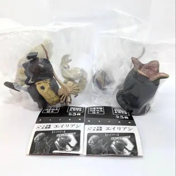 SR+ 에이리언 피규어 2종류