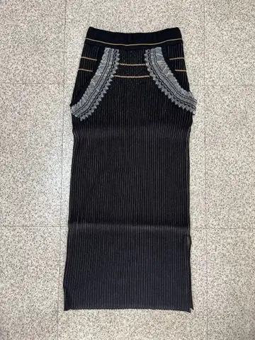 마메 쿠로구치 니트 스커트 마메 쿠로구치