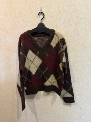 모헤어 아가일 니트 새상품