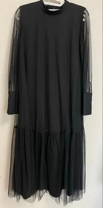 블랙 티어드 원피스