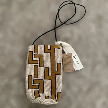 beej 스마트폰 숄더