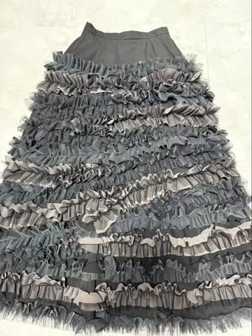 la belle Etude 랜덤 개더 티어드 프릴 스커트