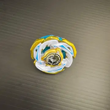 베이블레이드 x 발키리 볼트