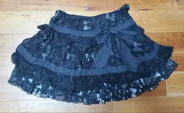 ALGONQUINS 블랙 플레어 스커트