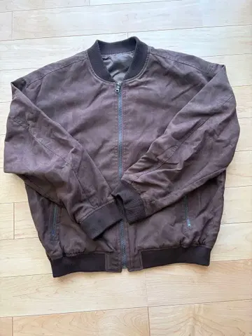 브라운 M 사이즈 점퍼 블루종