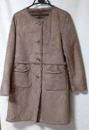 aliciaPAGEBOY 페이크 무스탕 롱 코트 베이지 프리 사이즈