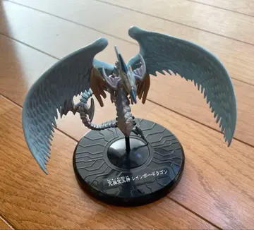 유희왕 궁극보옥신 레인보우 드래곤 피규어