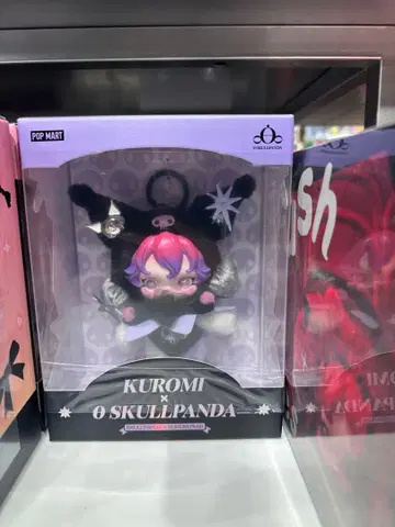 스컬팬더 쿠로미 popmart