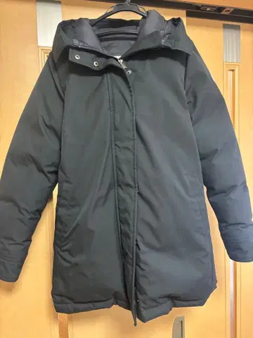 PYRENEX 블랙 다운 자켓 피레넥스