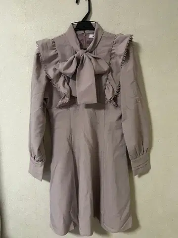 Ank Rouge 롱 커프스 플레어 원피스