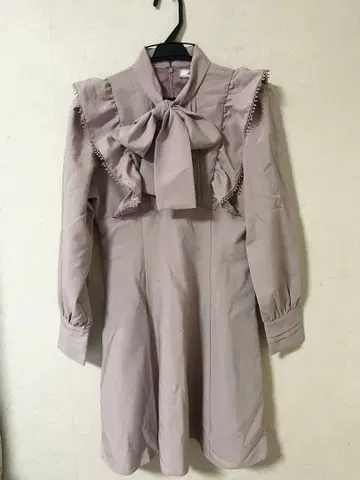 Ank Rouge 롱 커프스 플레어 원피스