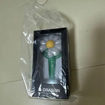 공식! 미개봉 새상품! G-DRAGON 그린 미니 응원봉 키링