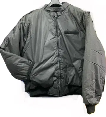 블랙 프론트 지퍼 자켓