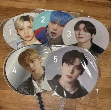 ateez 윤호 부채 세트