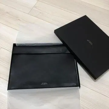 SATURDAYS NEW YORK CITY 클러치백 블랙