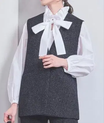 UNITED ARROWS 믹스 트위드 V넥 미들 베스트