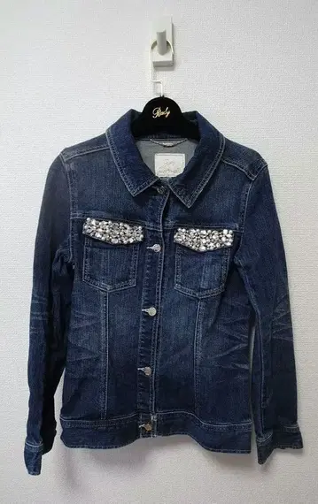 Rady 비쥬 부착 다크 블루 데님 자켓