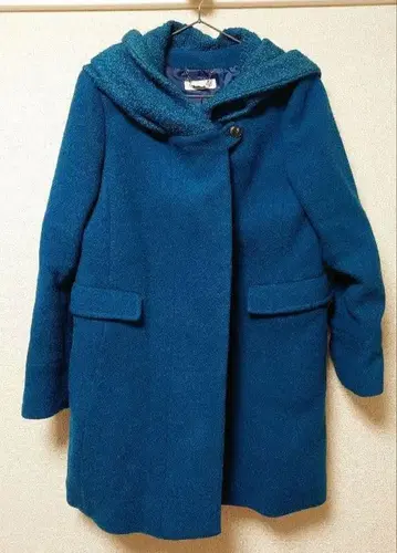 CLOSSHI 시마무라 겨울용 후드 부착 코트