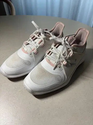 PUMA IGNITE 스니커즈 화이트/핑크