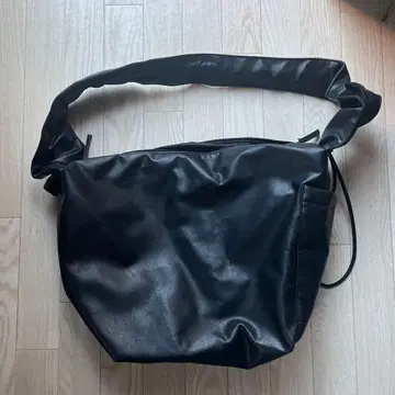 SINSS 숄더백
