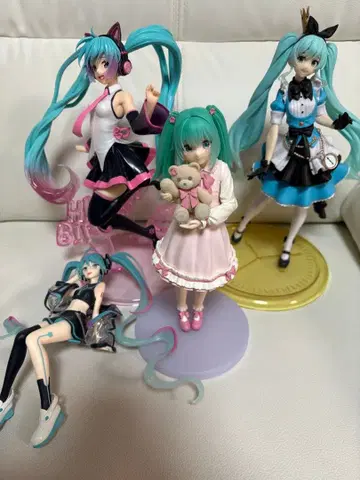 하츠네 미쿠 피규어 4개 세트