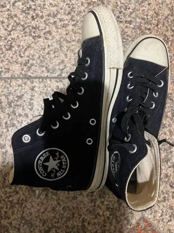 CONVERSE 블랙 하이컷 스니커즈 25cm