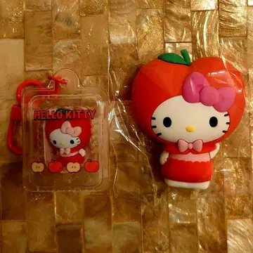 [새상품] 산리오 후르츠 디자인 마그넷 키링 키티 2개 세트