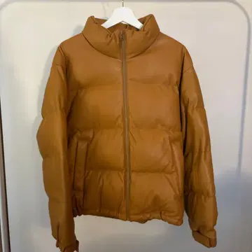 가죽 다운 자켓 카멜 색상