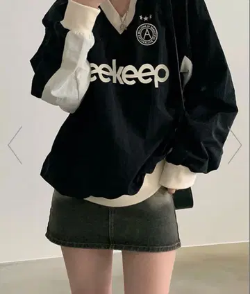 메메쿠루 프린트 V넥 게임 셔츠 L 사이즈