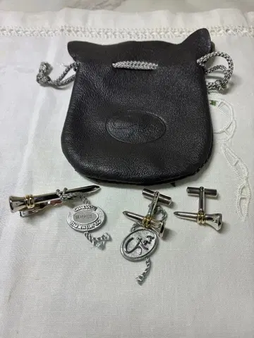 Tee 주얼리 실버 넥타이핀, 커프스 세트