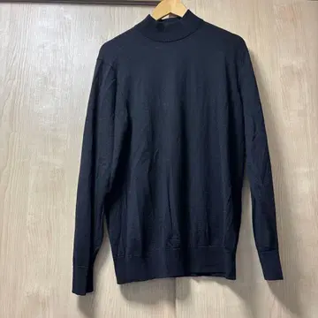 엑스트라 파인 메리노 모크넥 스웨터 (긴팔) 블랙 XL