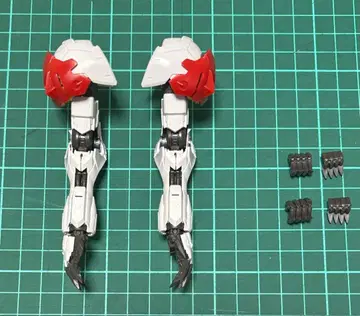 MG 1/100 건담 발바토스 루푸스 팔 부품