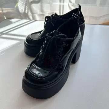 새상품급 통굽 로퍼 GYDA EMODA WEGO