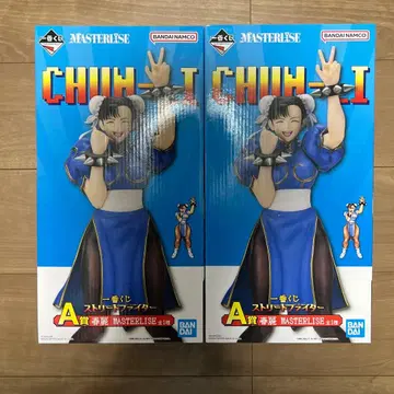 1번 복권 스트리트 파이터 A상 춘리 피규어 2체