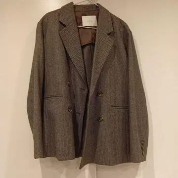 CREDONA 헤링본 무늬 자켓