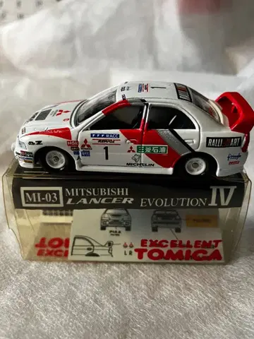 MITSUBISHI LANCER EVOLUTION IV MI-03
