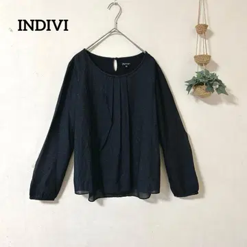 INDIVI 인디비 라메 턱 블라우스 블랙 38 M 사이즈