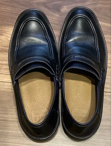 천연 가죽 블랙 로퍼