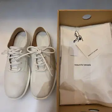 뷰티풀피플 가죽 슬립온 24.5